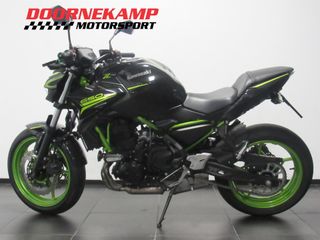 Voertuigafbeelding 3