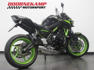 Voertuigafbeelding 5