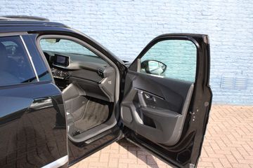 Voertuigafbeelding 7