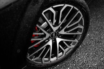 Voertuigafbeelding 6