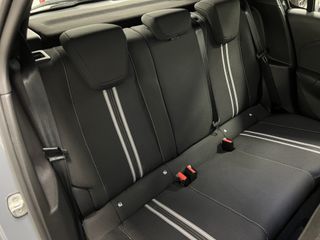 Voertuigafbeelding 37