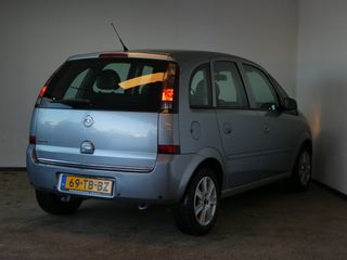 Voertuigafbeelding 5