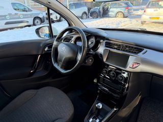 Voertuigafbeelding 12