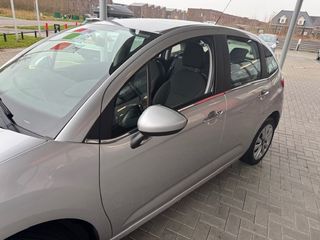 Voertuigafbeelding 26