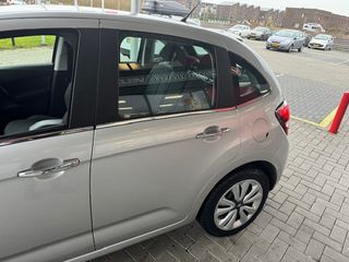 Voertuigafbeelding 27