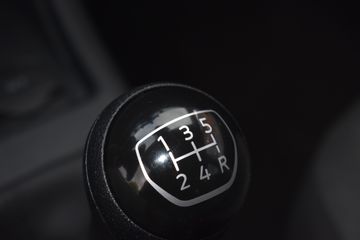 Voertuigafbeelding 18