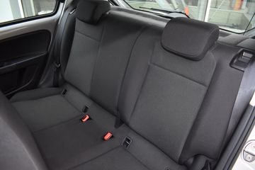 Voertuigafbeelding 20