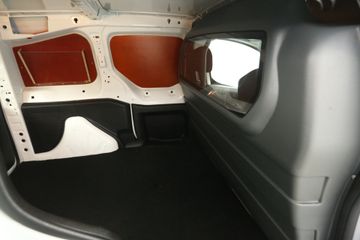 Voertuigafbeelding 23