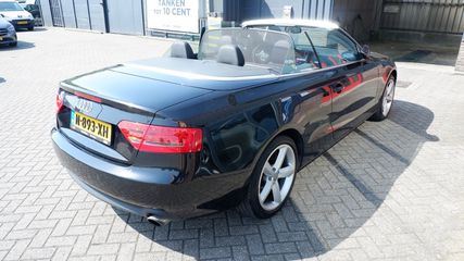 Voertuigafbeelding 3