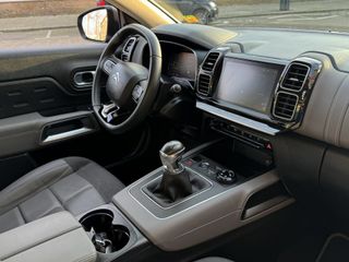 Voertuigafbeelding 19