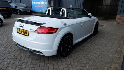 Voertuigafbeelding 4