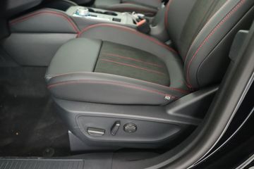 Voertuigafbeelding 5