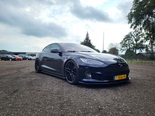 Voertuigafbeelding 2