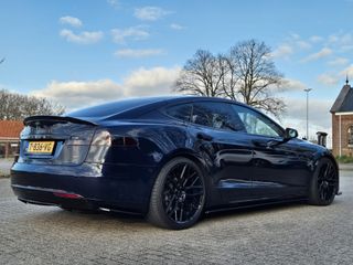 Voertuigafbeelding 5