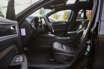 Voertuigafbeelding 4