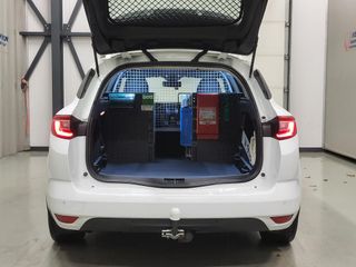 Voertuigafbeelding 6