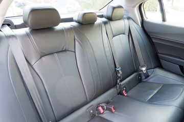 Voertuigafbeelding 12