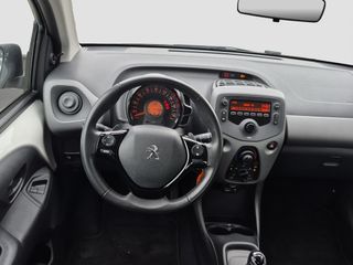 Voertuigafbeelding 8