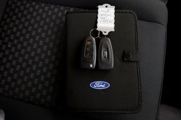 Voertuigafbeelding 5