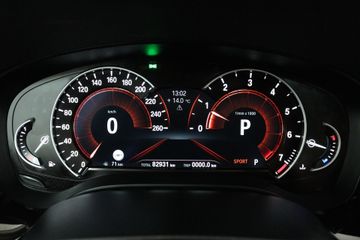 Voertuigafbeelding 10