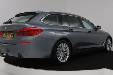 Voertuigafbeelding 9