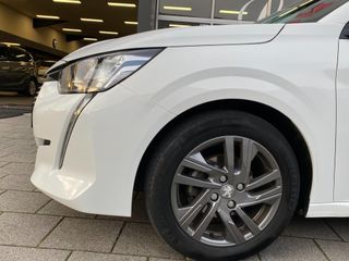 Voertuigafbeelding 15