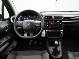 Voertuigafbeelding 6