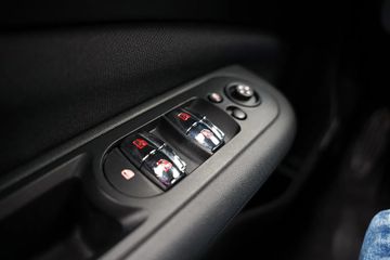 Voertuigafbeelding 17