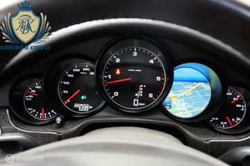 Voertuigafbeelding 11