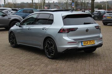 Voertuigafbeelding 2