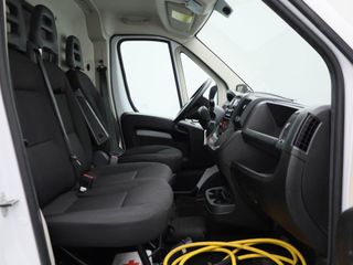 Voertuigafbeelding 11