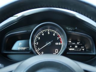 Voertuigafbeelding 18