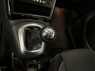 Voertuigafbeelding 18