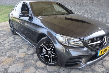 Voertuigafbeelding 5