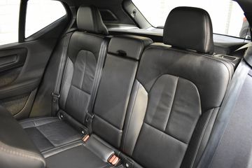 Voertuigafbeelding 36