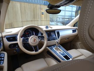 Voertuigafbeelding 44