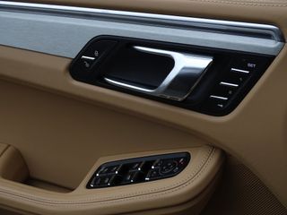 Voertuigafbeelding 51