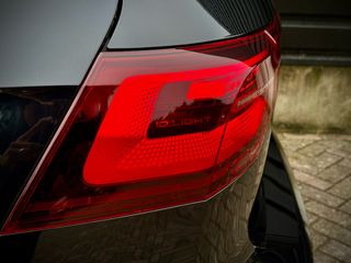 Voertuigafbeelding 8