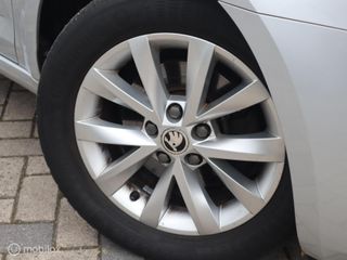 Voertuigafbeelding 7