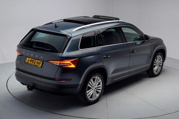 Voertuigafbeelding 13