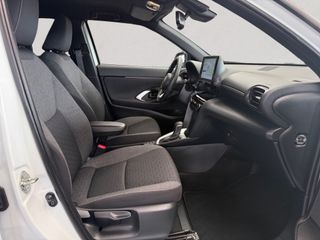 Voertuigafbeelding 12