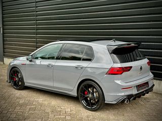 Voertuigafbeelding 2