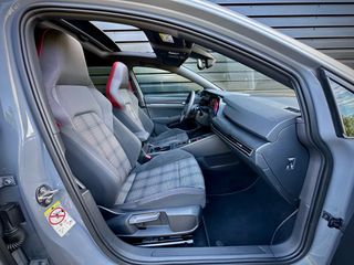 Voertuigafbeelding 47