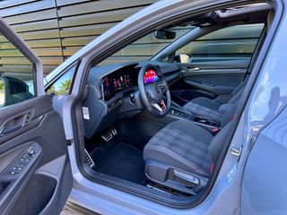 Voertuigafbeelding 8