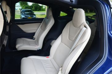 Voertuigafbeelding 13