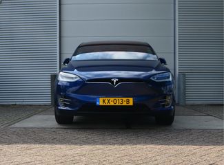 Voertuigafbeelding 4