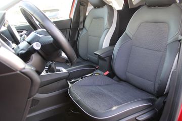 Voertuigafbeelding 6