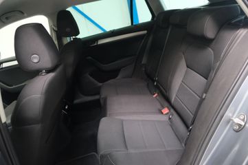 Voertuigafbeelding 9