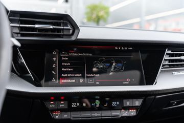 Voertuigafbeelding 44