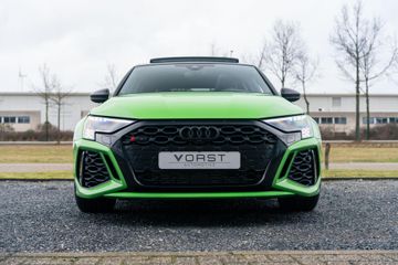 Voertuigafbeelding 8